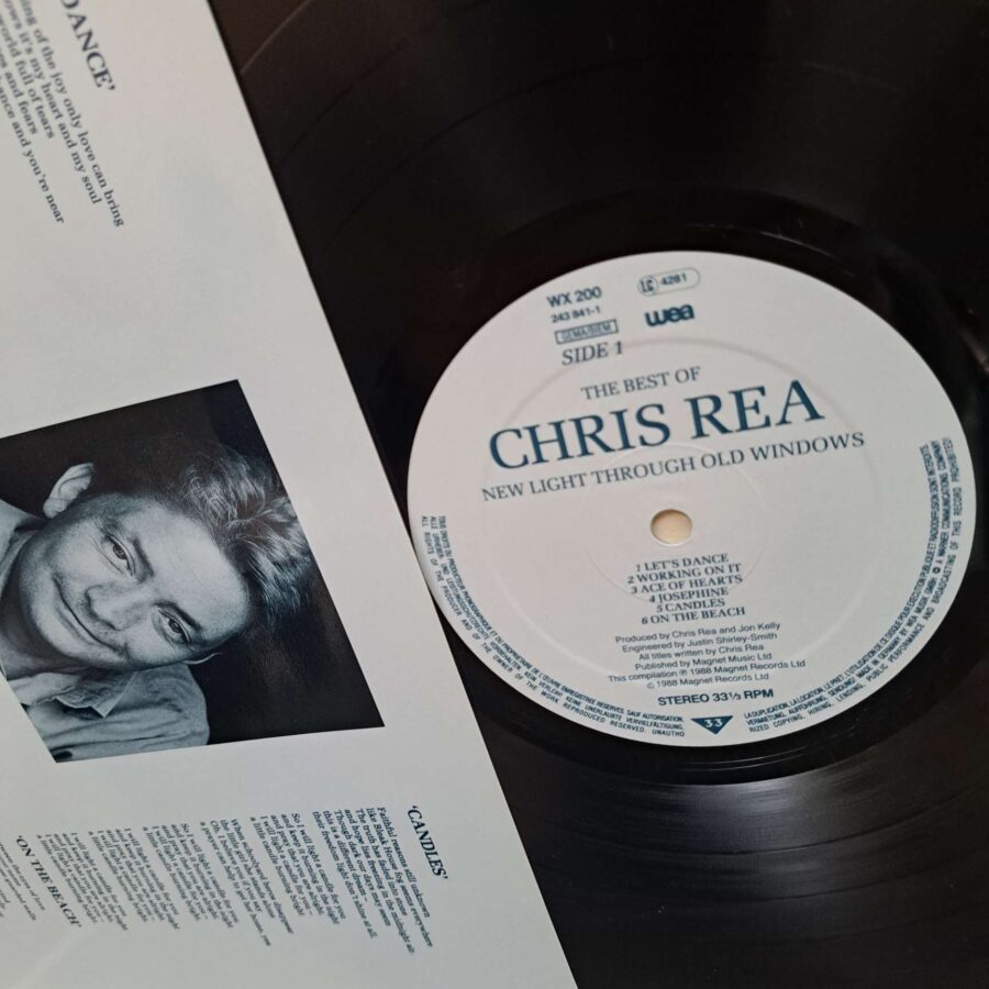 Chris Rea – New Light Through Old Windows (The Best Of Chris Rea) – Disc Vinil LP VG+ (lotE)