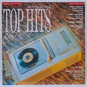 International Top Hits 1957 – Diamonds, Little Richard, Platters, Southlanders – Disc Vinil LP VG+ (lotM)