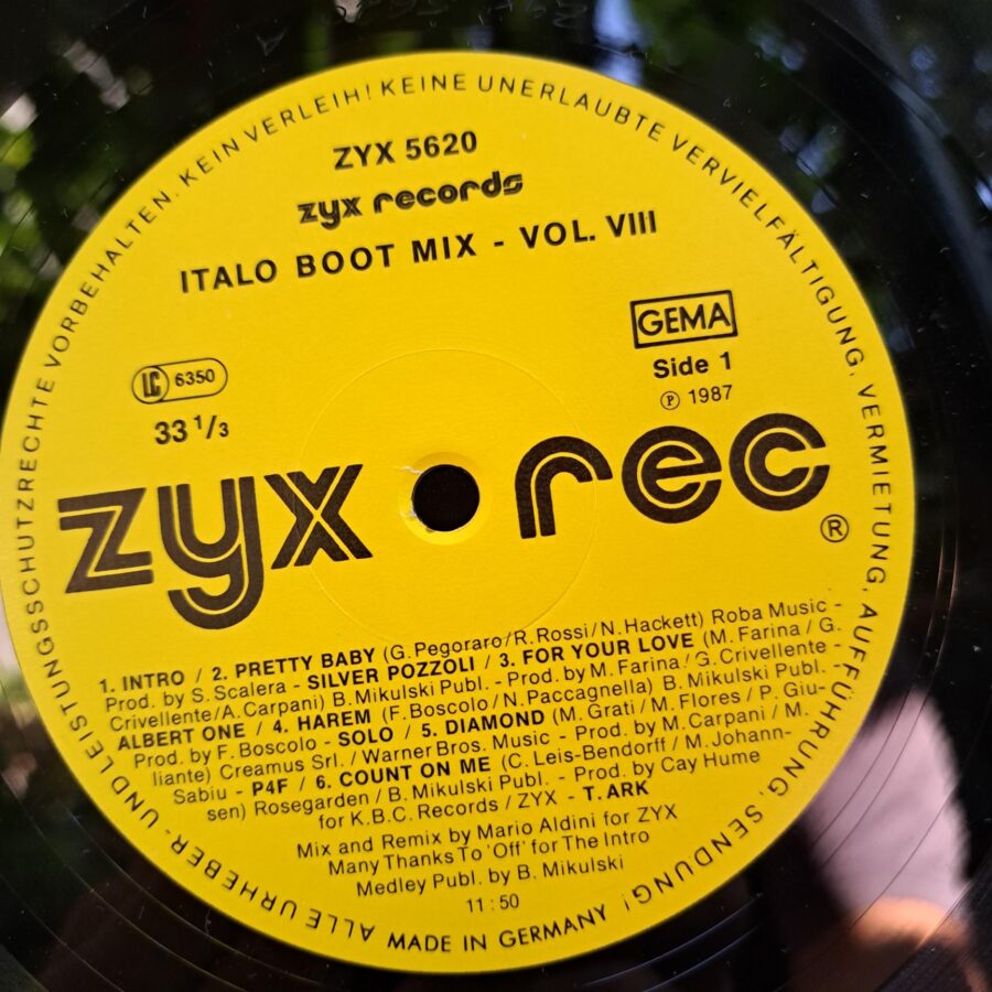 Italo Boot Mix Vol. 8 - Disc Vinil LP VG+ (lotE) - Albert One, Solo , Scotch, Attack, Swan , Laserdance, T. Ark