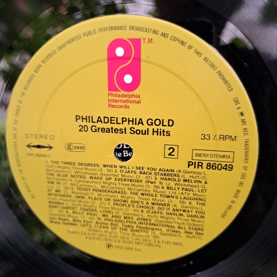 Philadelphia Gold 20 Greatest Soul Hits – Disc Vinil LP VG+ (lotB) - Billy Paul, The O'Jays, People's Choice, The Trammps, The Three Degrees