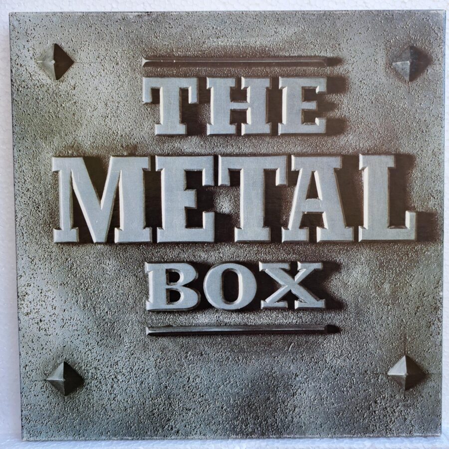 The Metal Box Disc VINIL LP VG+ (box8) Black Sabbath, Wrathchild, Angel Witch, Blitzkrieg, Deep Purple, Alice Cooper, Judas Priest, Nazareth, Scorpions, Accept, Raven, Helix, Europe, Blue Öyster Cult, Magnum ...