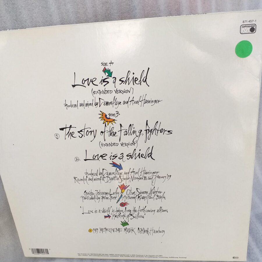 20230608-093403.jpg Camouflage – Love Is A Shield Disc vinil* MAXI
