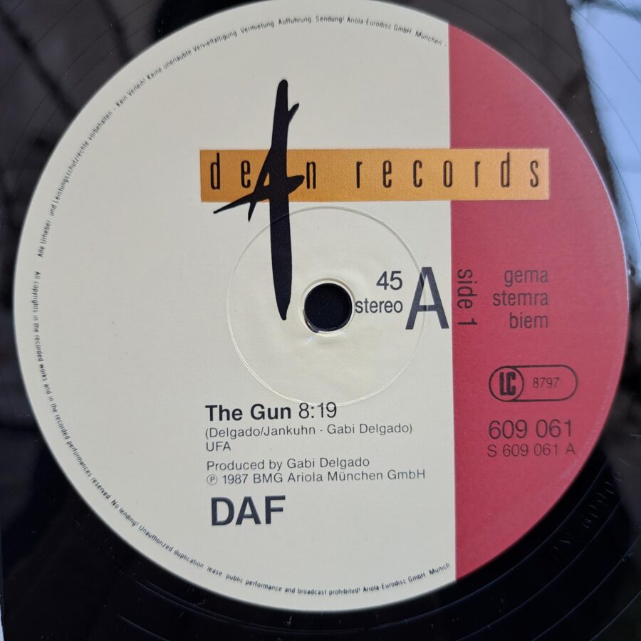 DAF – The Gun Disc VINIL MAXI VG+ (box1)