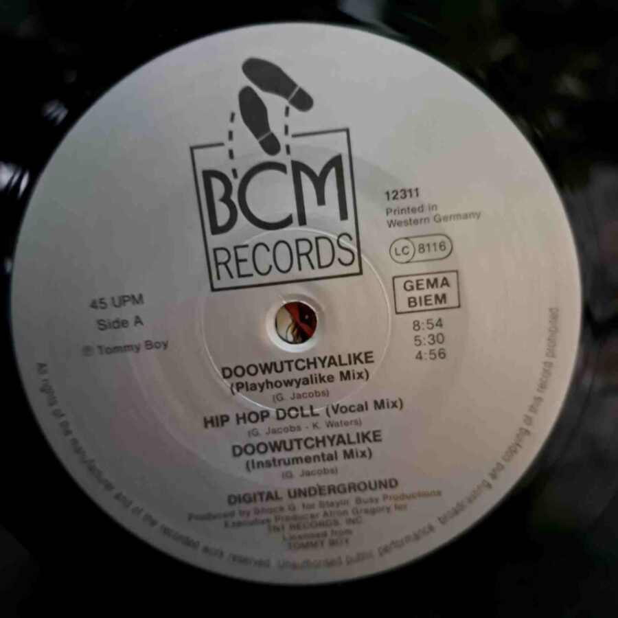Digital Underground – Doowutchyalike (1) Digital Underground – Doowutchyalike - Disc Vinil MAXI VG+ (lotG)