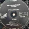 Divine – Shoot Your Shot Native Love (Step By Step) (1) Divine – Shoot Your Shot / Native Love (Step By Step) – Disc Vinil MAXI 45 RPM VG VG+ (lotA)