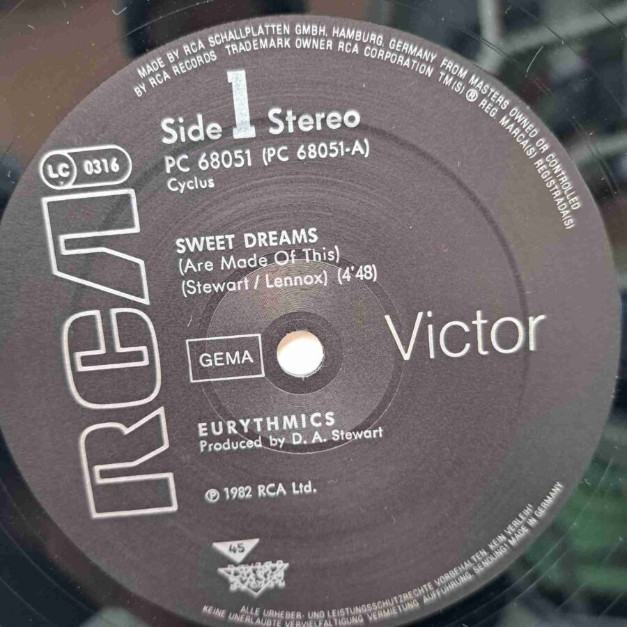 Eurythmics – Sweet Dreams (Are Made Of This) (1) Eurythmics – Sweet Dreams (Are Made Of This) – Disc Vinil MAXI 45 RPM VG VG+ (lotA)