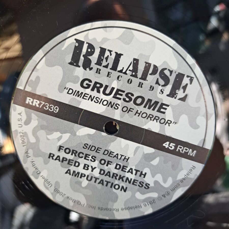 Gruesome – Dimensions Of Horror – Disc VINIL MAXI VG+ (ca și nou) (boxD)