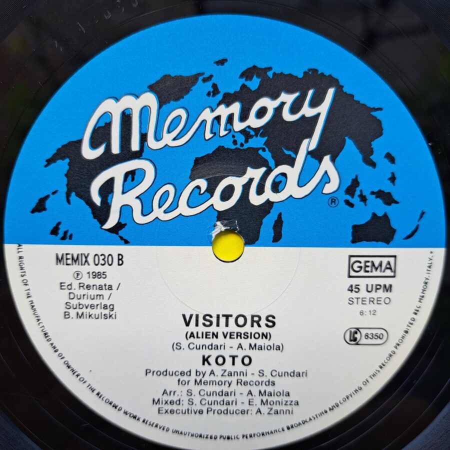 Koto – Visitors Disc VINIL maxi VG VG+ (box8) rezervat