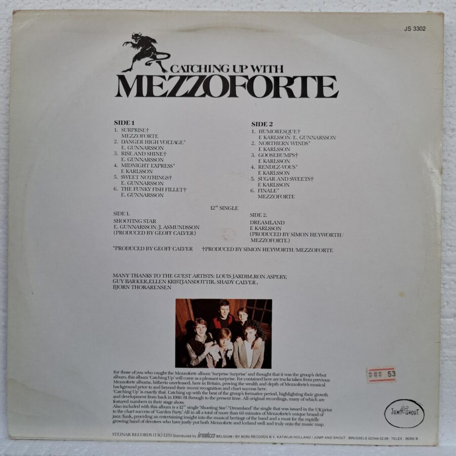 Mezzoforte – Catching Up With Mezzoforte (Early Recordings) (2) Mezzoforte – Catching Up With Mezzoforte (Early Recordings) Disc VINIL MAXI VG+ (box8)