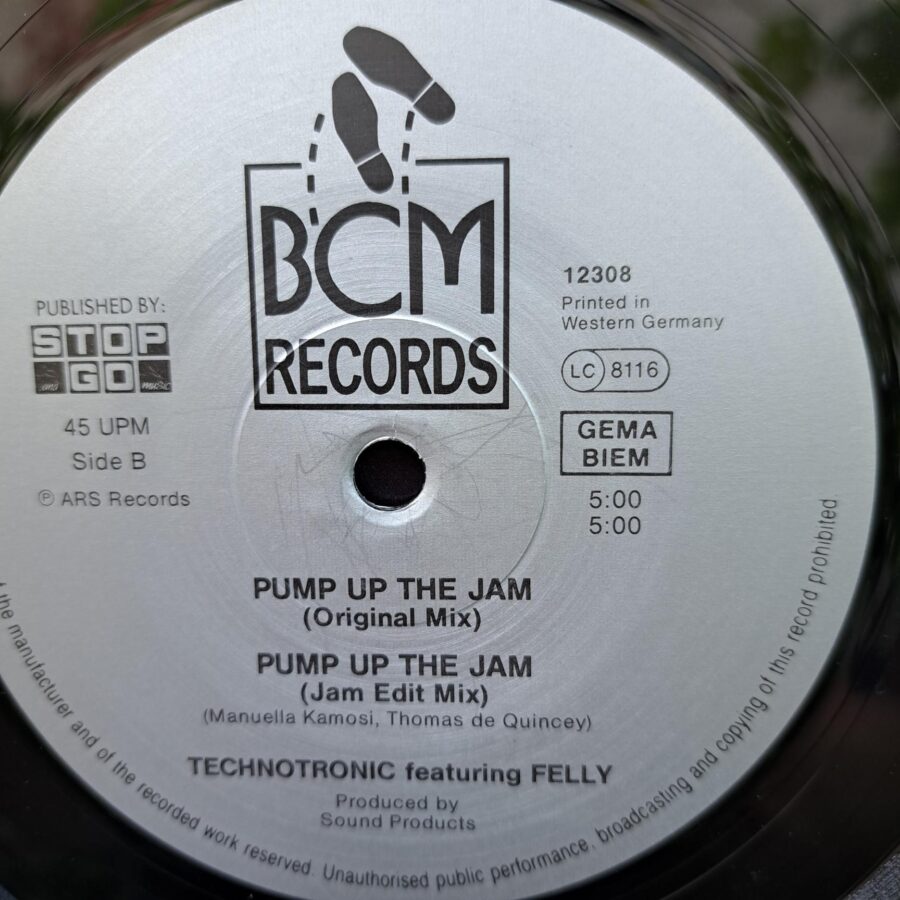 Technotronic Featuring Felly – Pump Up The Jam Disc VINIL LP VG+ (box4) Technotronic Featuring Felly – Pump Up The Jam Disc VINIL MAXI VG+ (box4)