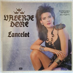 Valerie Dore – Lancelot (Extended Version) (2) Valerie Dore – Lancelot (Extended Version) – Disc Vinil MAXI VG VG+ (lotE)