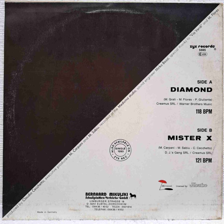 P4F – Diamond SKU2 (3) P4F – Diamond - Disc Vinil MAXI Single 45 RPM VG+