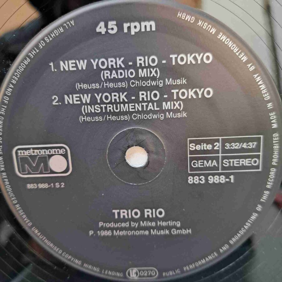 Trio Rio – New York - Rio - Tokyo SKU2 (1) Trio Rio – New York - Rio - Tokyo - Disc VINIL MAXI 45 RPM VG+