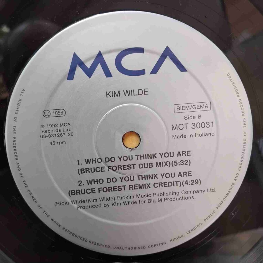 Kim Wilde – Who Do You Think You Are (1) Kim Wilde – Who Do You Think You Are - Disc VINIL MAXI 45 RPM EX